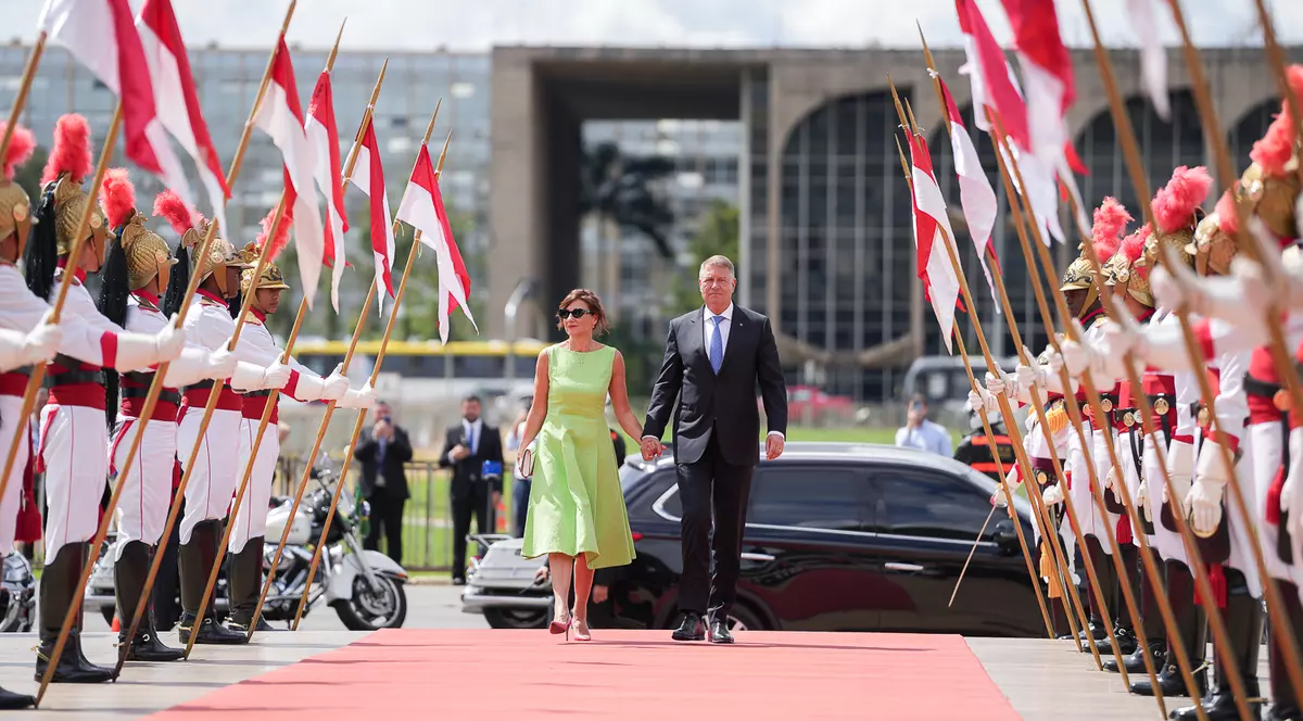 Euronews România: Turneul în America Latină al președintelui Iohannis a costat 500.000 de euro