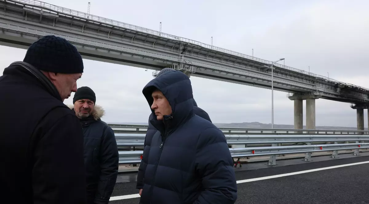 „Lumea are nevoie de liniște". Ucraina, îndemnată să cedeze Rusiei Peninsula Crimeea