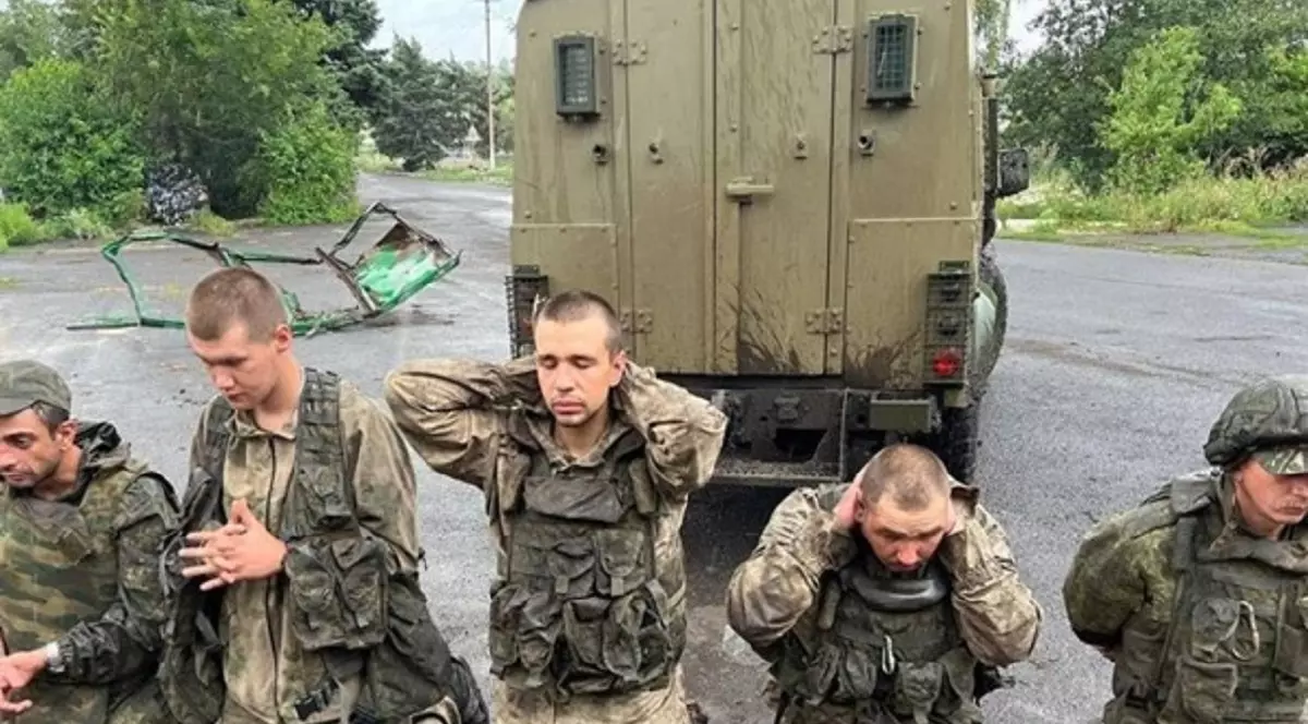 Ramzan Kadîrov nu vrea să-i întâlnească pe cei cinci soldați ceceni capturați de ucraineni și eliberați în schimburile de prizonieri și-i trimite înapoi în prima linie