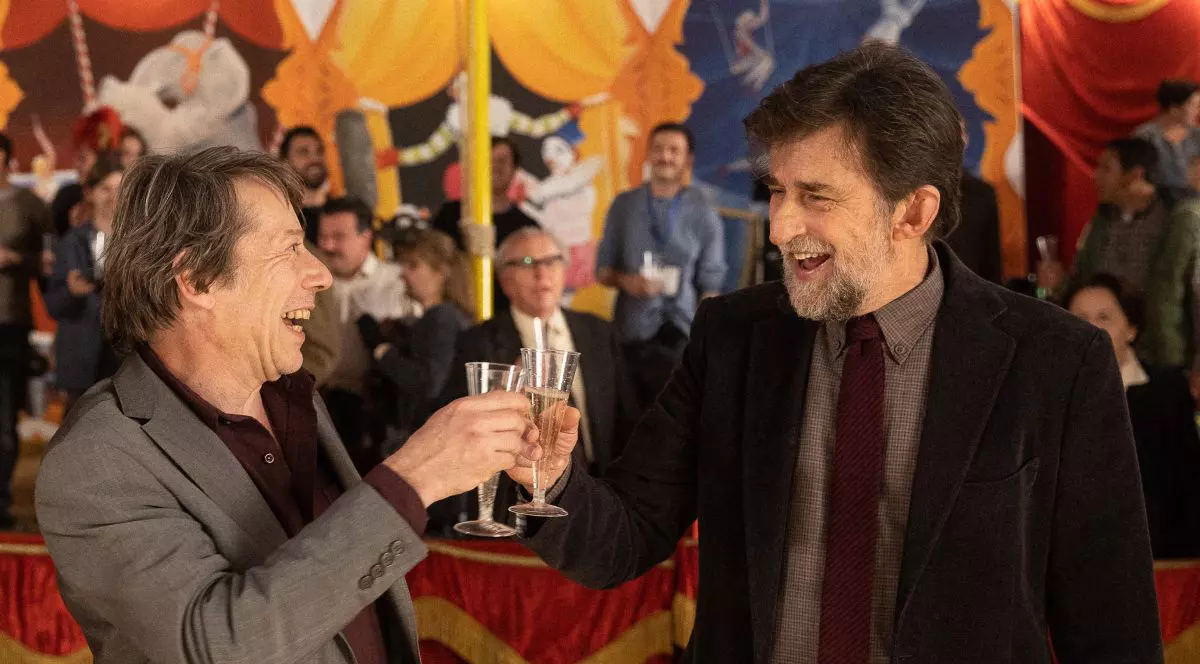 O comedie pe care o vom vedea și în România inflamează la Cannes