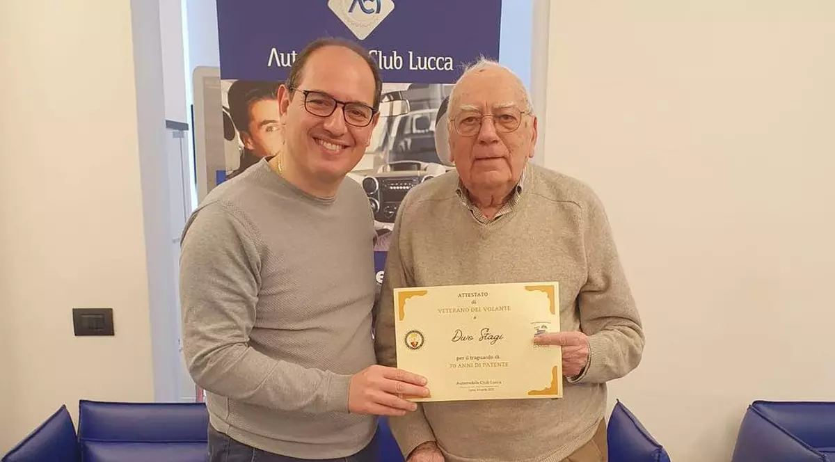 La 99 de ani, italianul Divo Stagi și-a reînnoit permisul de șofer: „N-am avut niciun accident în peste șapte decenii”