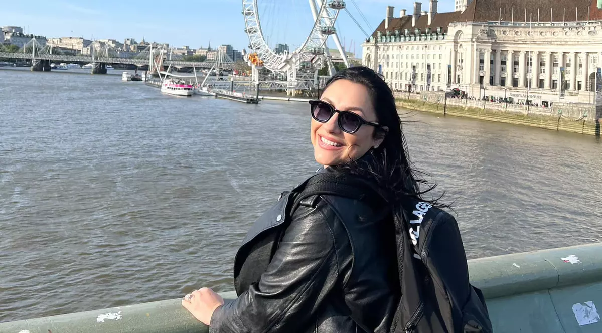 Andra a izbucnit în lacrimi la Londra, în cadrul unui concert. „Am hotărât că nu mai amân. E greu de povestit ce am simțit”