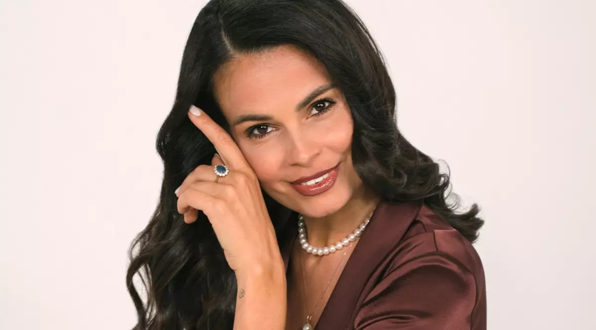 Salata-minune a Ancăi Serea. Așa își menține vedeta silueta la 42 de ani, după ce a născut șase copii