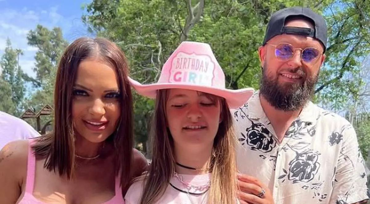 Andreea Antonescu, Sienna și Traian Spak