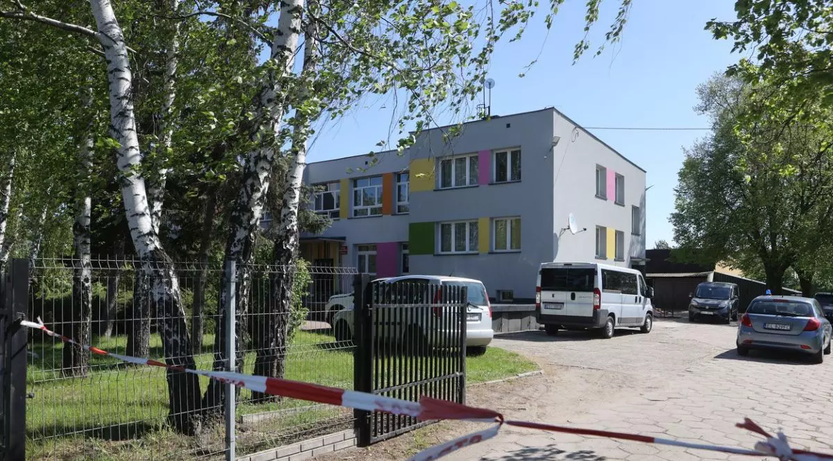 O adolescentă a fost ucisă într-un atac cu cuțitul comis într-un orfelinat din Polonia. Nouă persoane au fost rănite
