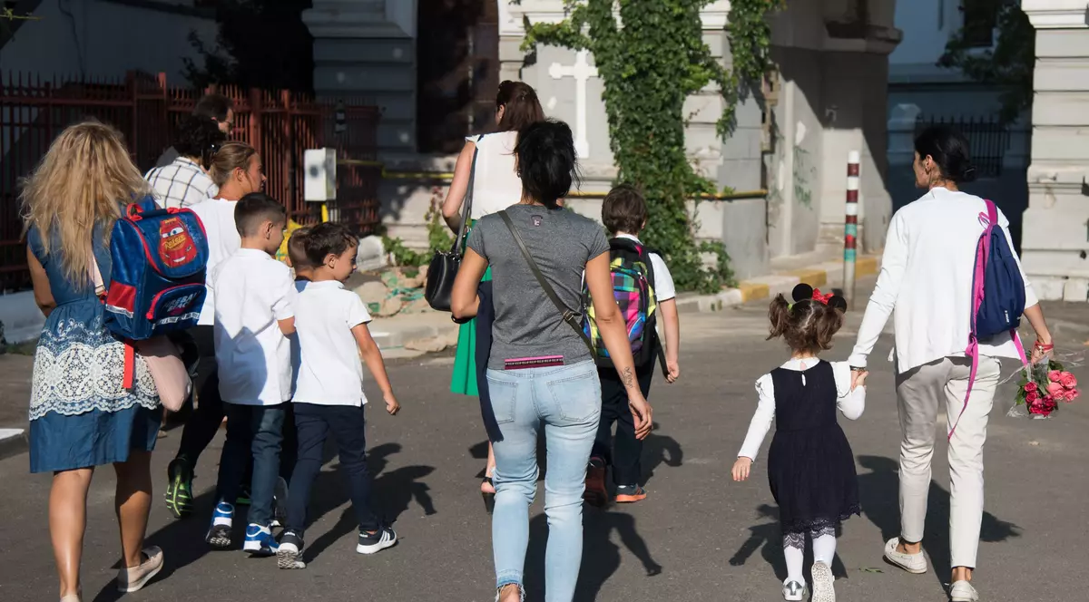 Elevii de clasa a II-a au susținut evaluarea națională la matematică. Ce exerciții au avut de rezolvat