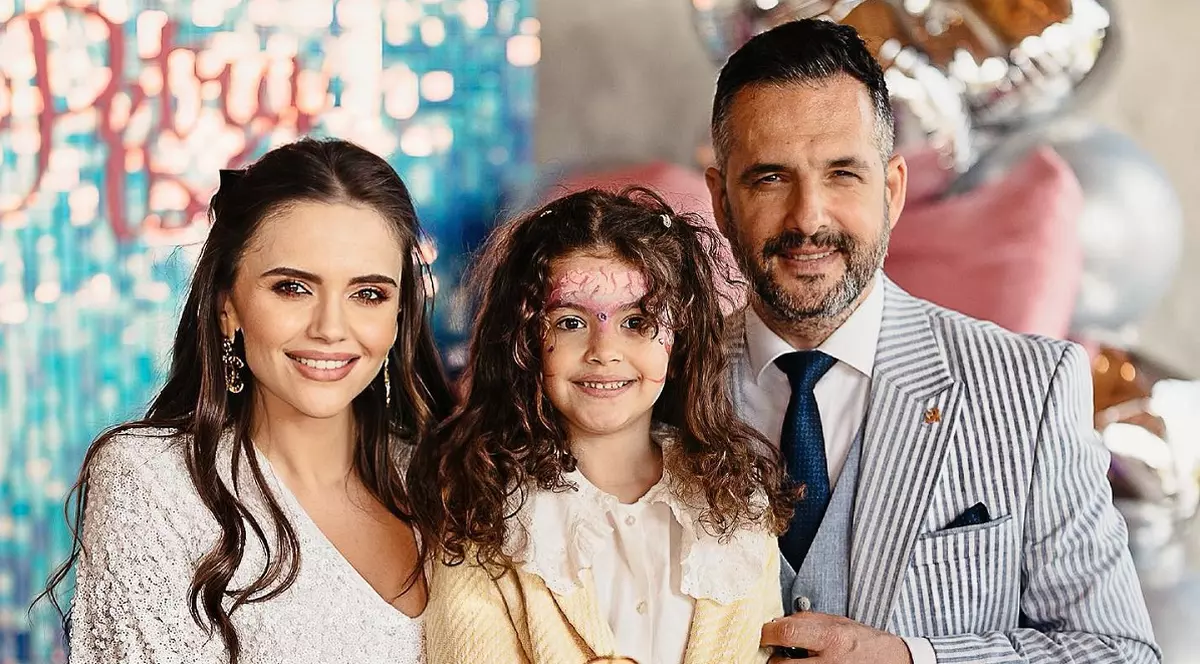 Cristina Șișcanu și Mădălin Ionescu și-au înscris fetița la o școală privată. De ce Petra nu merge la stat: „Toate activitățile trebuie plătite”