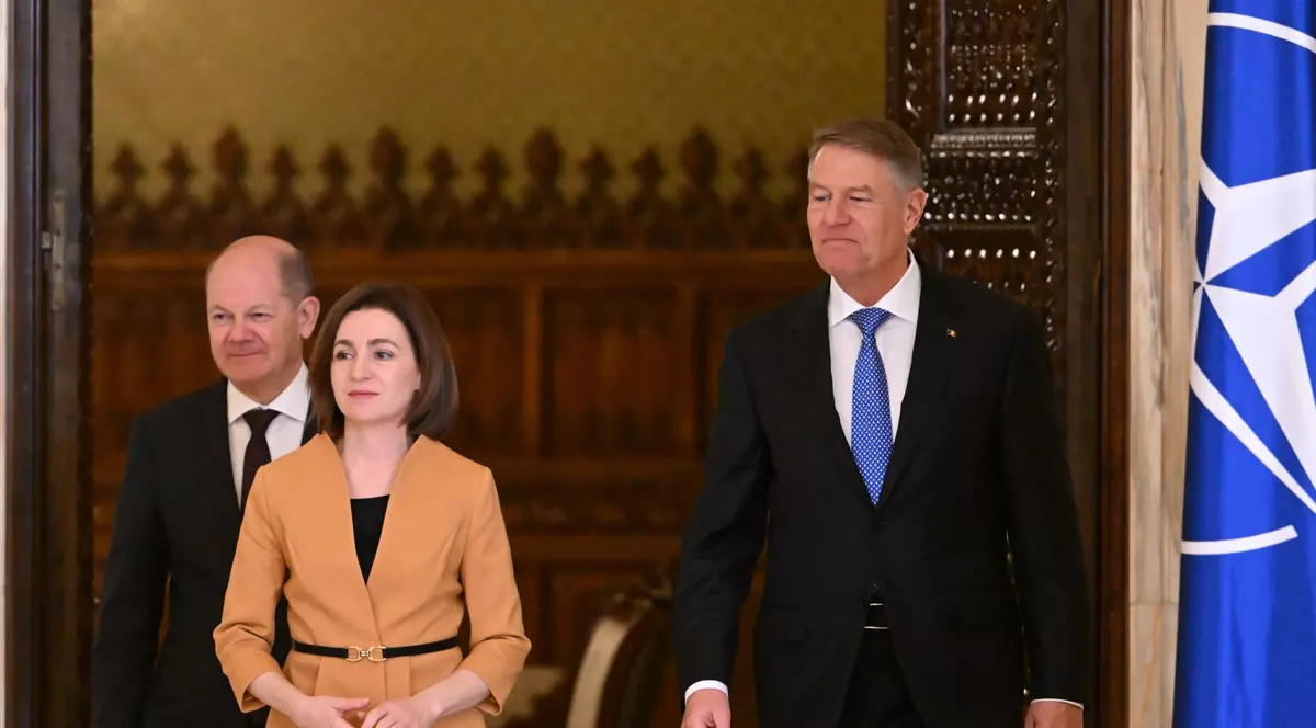 O „Zi a Victoriei” cât o înfrângere anunțată. De ce următoarele luni sunt decisive pe ambele maluri ale Prutului