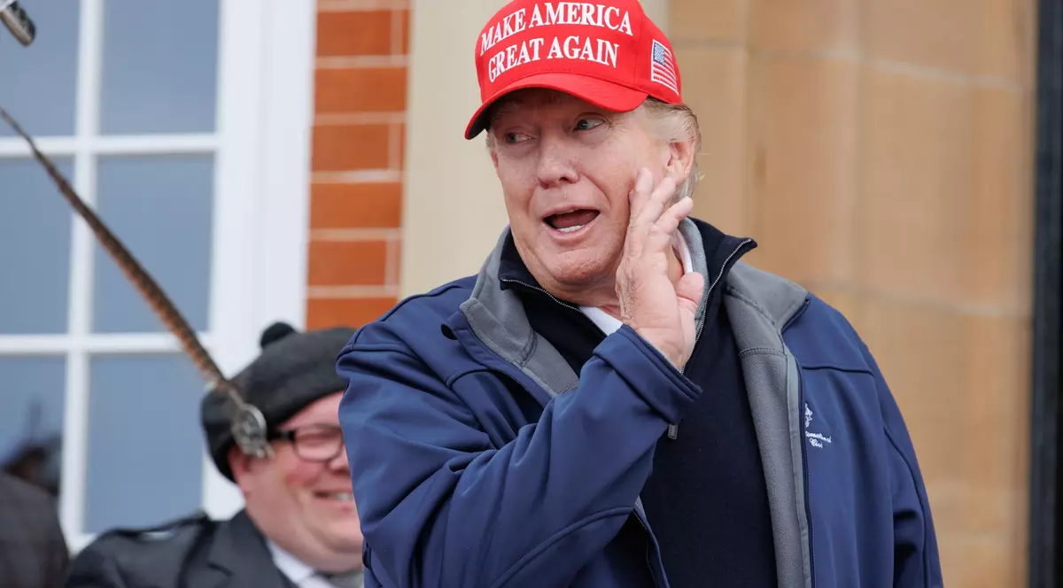 Raport oficial: FBI nu a avut „dovezi reale” în ancheta care a vizat presupusele legături ale lui Trump cu Rusia, în campania electorală din 2016