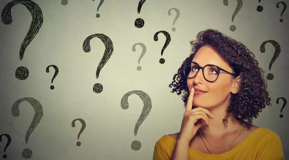 Cesiunea de marcă și licența: ce reprezintă fiecare și pe care să o alegi