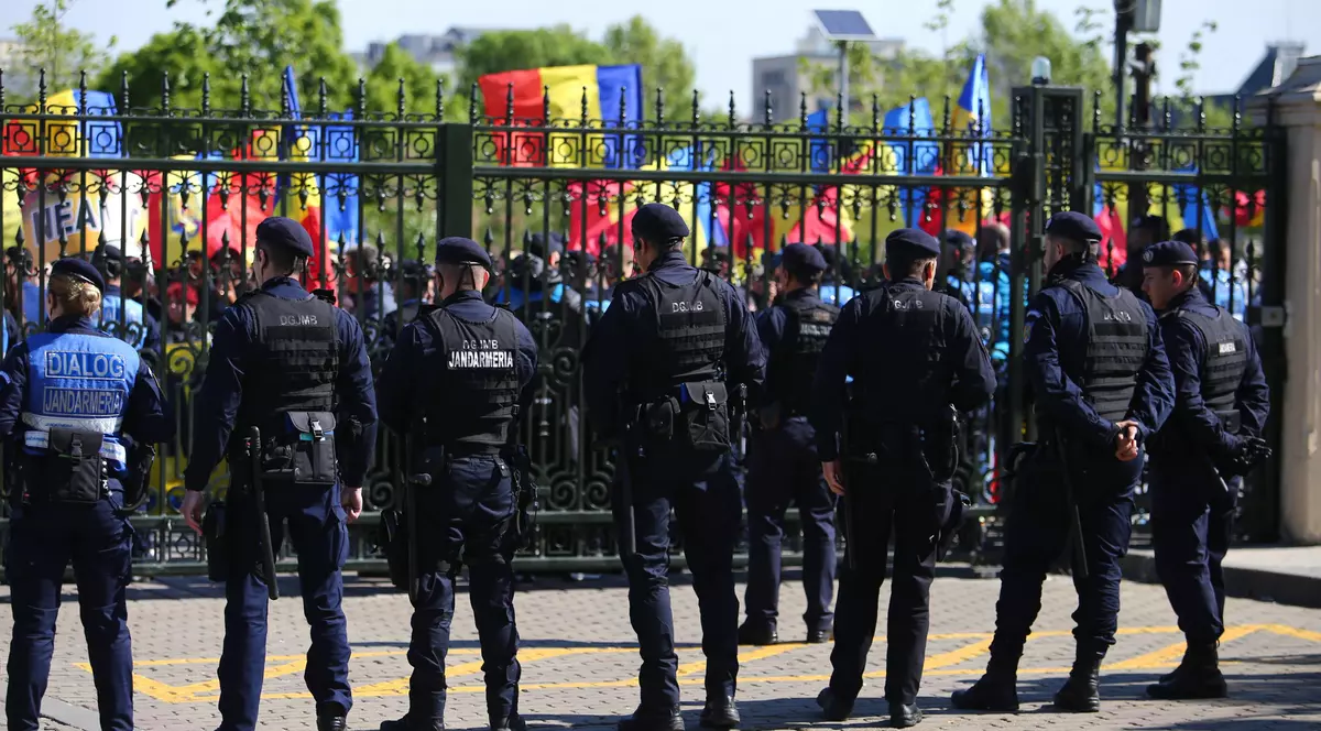 Amenzi de peste 80.000 de lei, după protestul AUR de la Palatul Parlamentului, anunță Jandarmeria