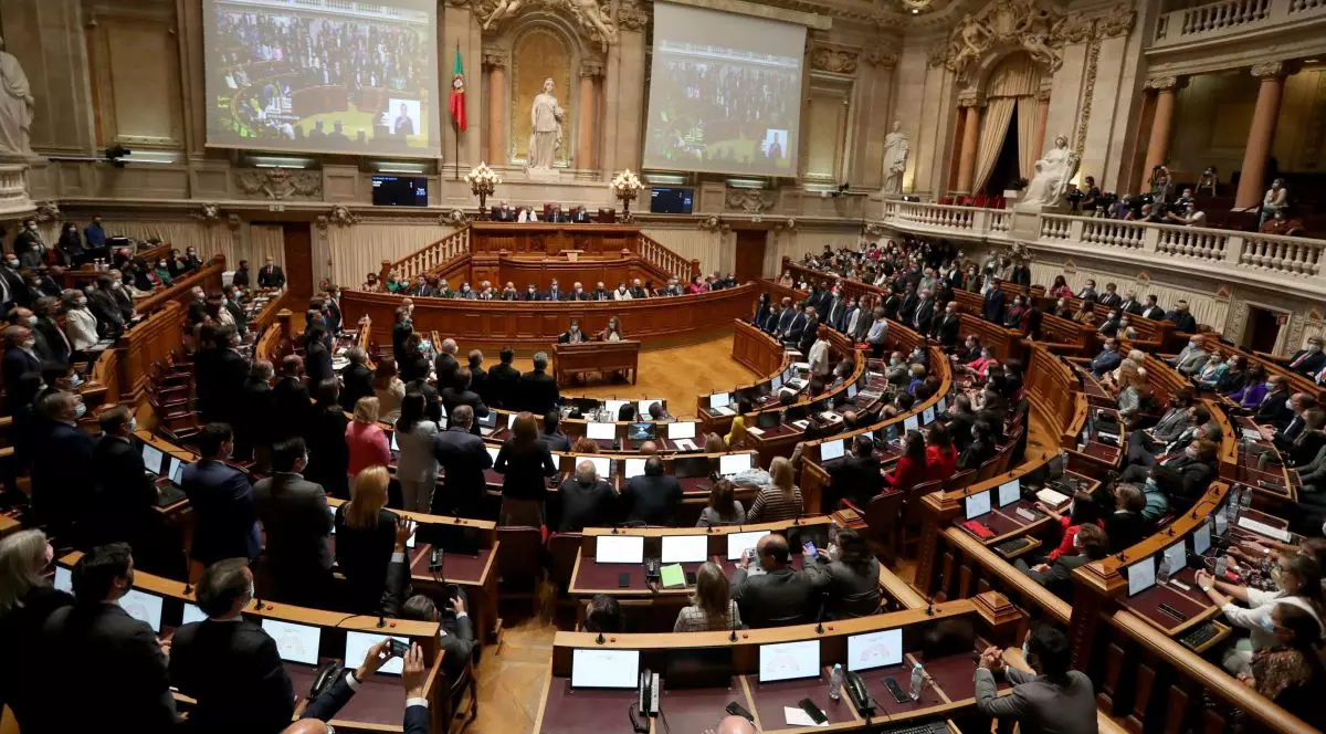 Portugalia a legalizat eutanasia, după o lungă dezbatere care a divizat țara. Opozanții asigură că legea nu se va aplica