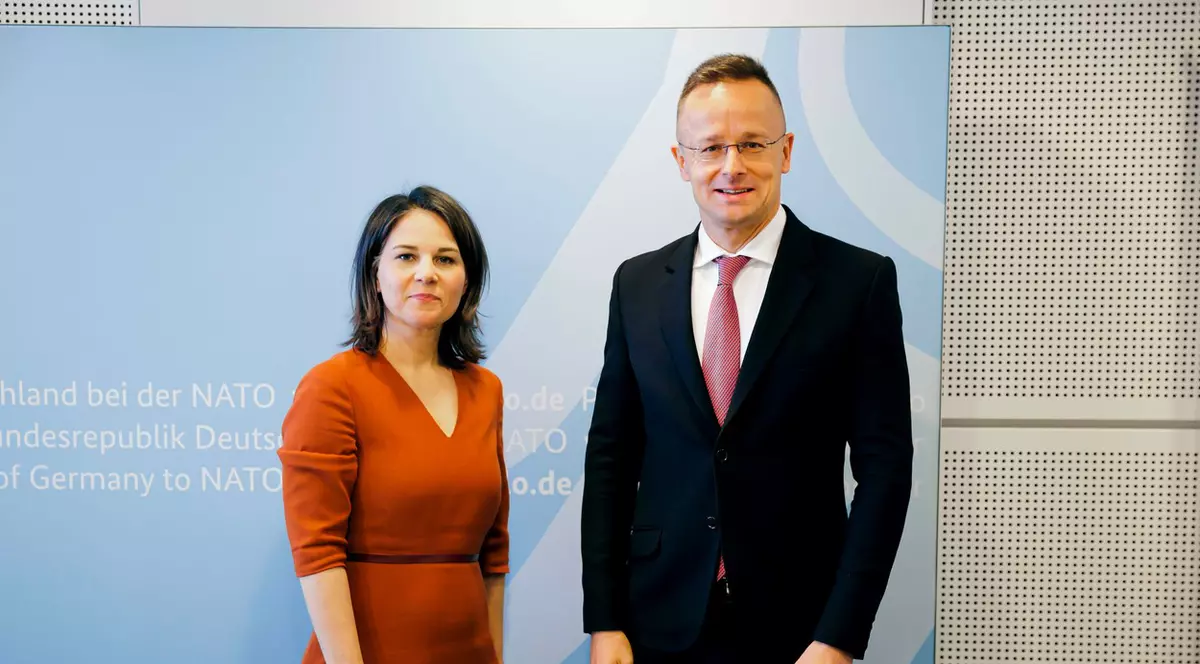 Politico: Ministrul german de externe s-a certat cu omologul său ungar din cauza băncii OTP, acuzată că sponsorizează războiul lui Putin