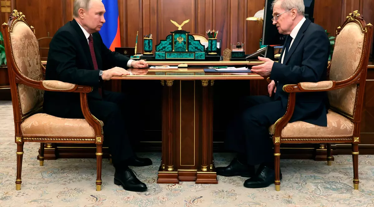 Putin insistă că Ucraina nu a existat în istoria omenirii până la crearea URSS: „Lenin a pus o bombă atomică sub edificiul numit Rusia”