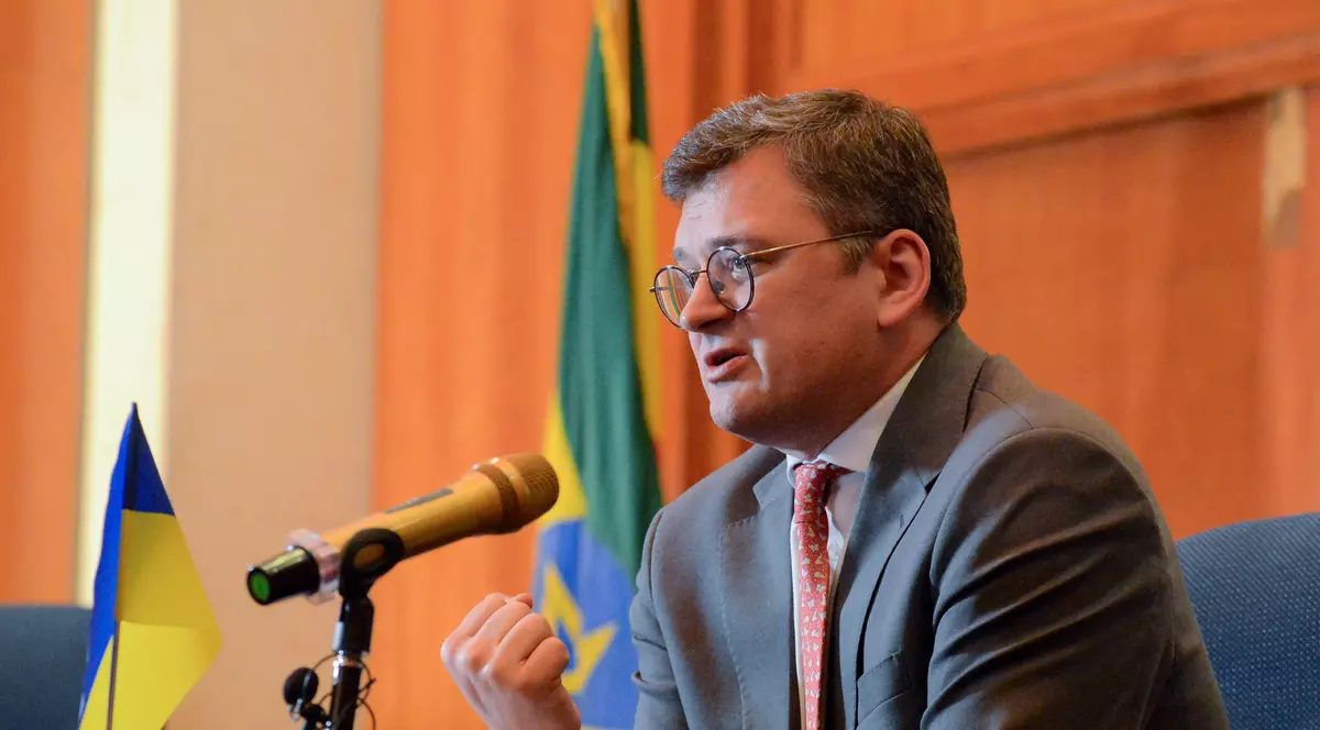 Anunțul lui Dmytro Kuleba despre concesiile teritoriale ale Ucrainei, în urma turneului emisarului Chinei în marile capitale europene