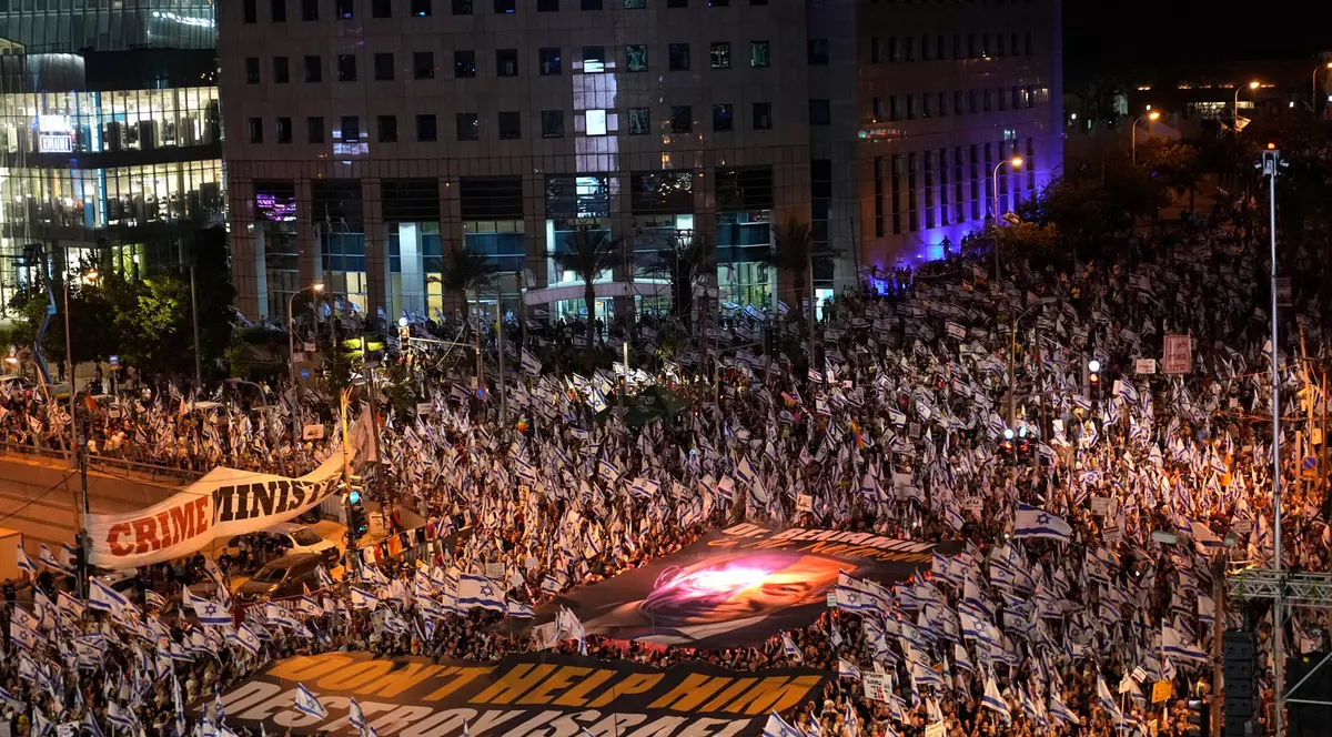 Noi proteste masive în Israel, pentru a 21-a săptămână la rând, împotriva reformei judiciare a lui Benjamin Netanyahu