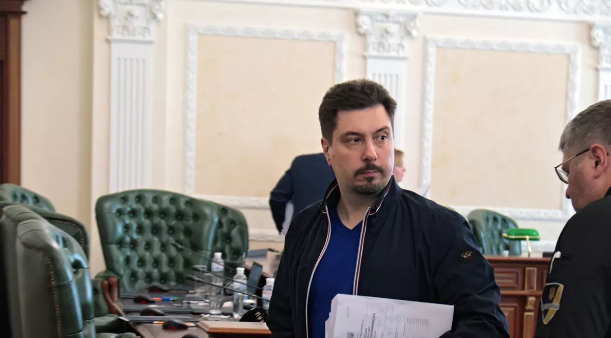 „În țară e război, iar ei ascund milioane de dolari în canapea!”. Șoc la Kiev, după arestarea președintelui Curții Supreme