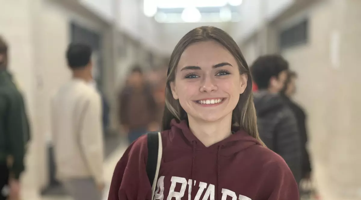 A fost născută în închisoare, dar a ajuns studentă la Harvard! Prin ce greutăți a putut trece până la vârsta de 18 ani