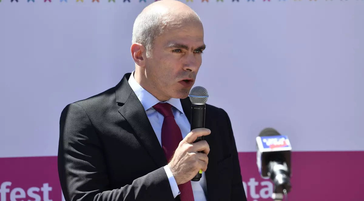 Managerul de la Institutul Oncologic București spune că a fost demis după ce „mi s-a reproșat că am cheltuit 1.800 de lei pe zi per pacient, în loc de 4.000 de lei”