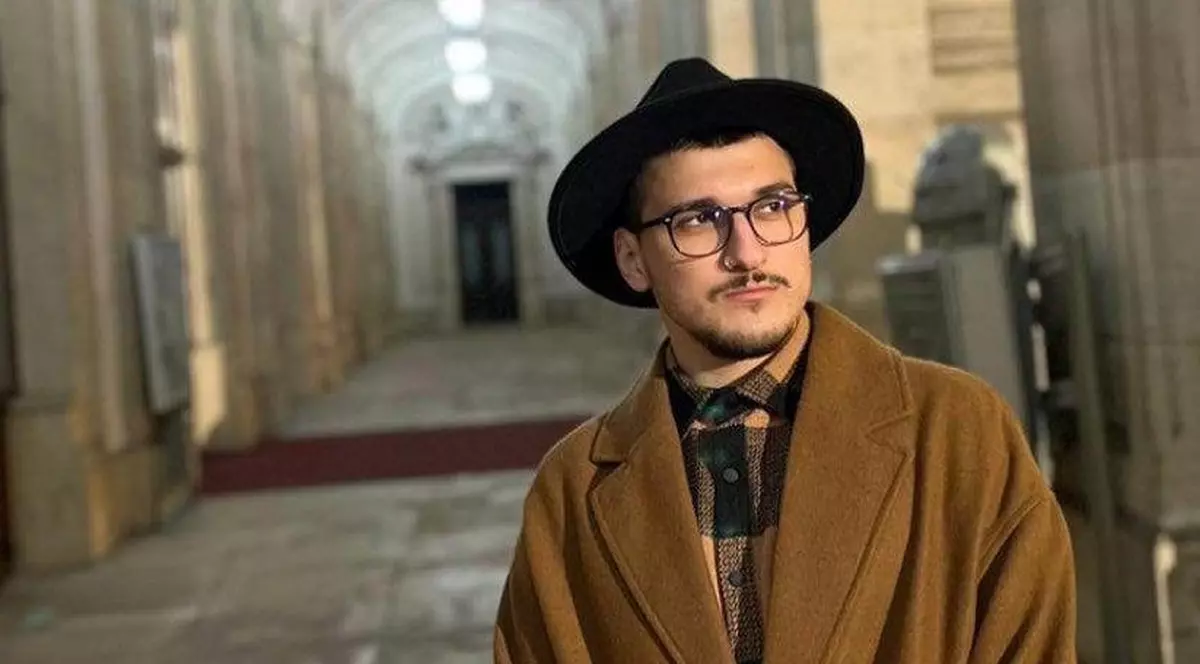 N-are nicio zi la catedră, dar și-a făcut o afacere cu meditații. „Mulți elevi vin de la profesori care ori nu predau, ori predau mult și prost”