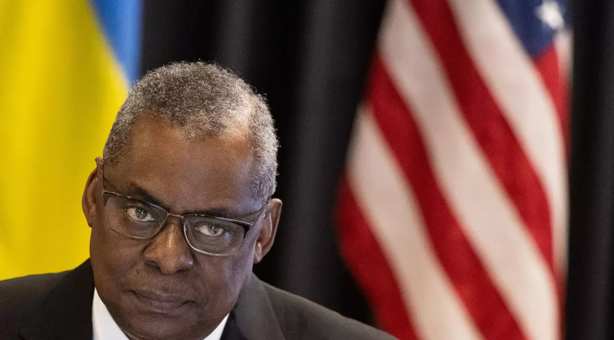 Şeful Pentagonului: Dialogul cu China este esenţial pentru evitarea conflictelor