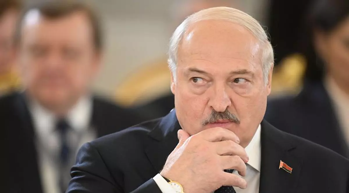 Lukașenko: „A fost dureros să urmăresc evenimentele care au avut loc în sudul Rusiei. Dacă Rusia se prăbușește, vom muri cu toții”