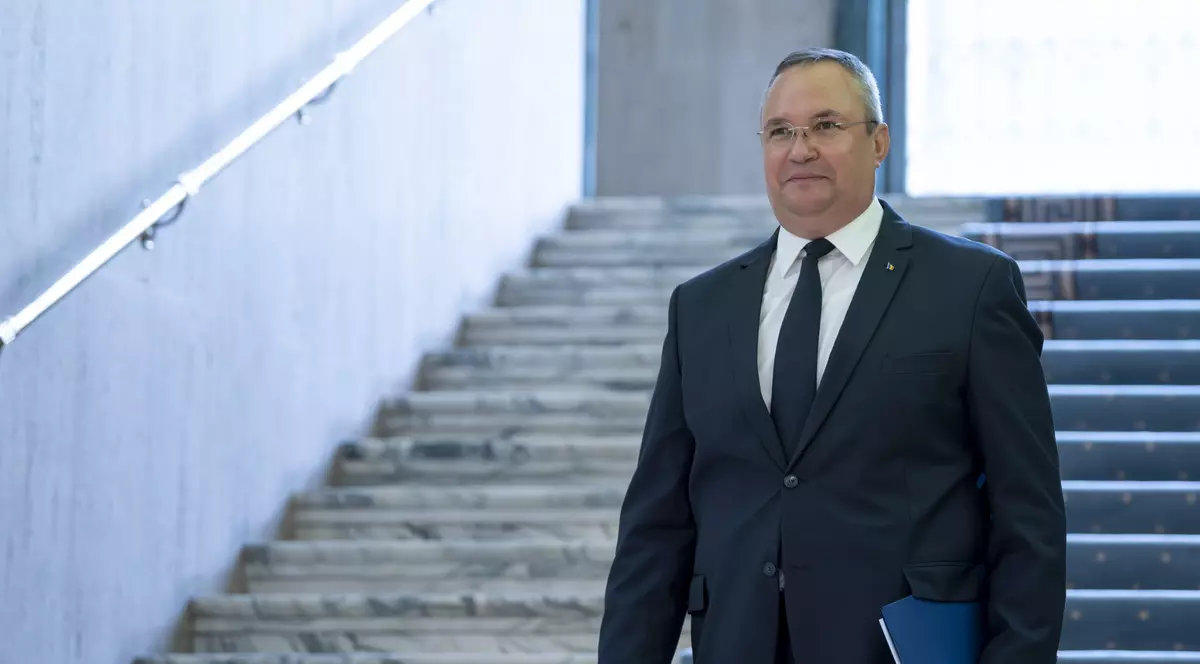 VIDEO. Gafa făcută de Nicolae Ciucă la prezentarea miniștrilor PNL: a uitat de două nume importante