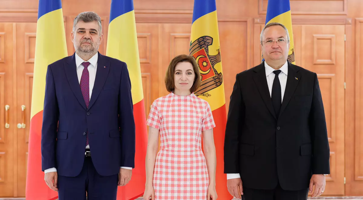 Marcel Ciolacu și Nicolae Ciucă, primiți de Maia Sandu la Chișinău: „M-am bucurat să-i salut și să-i felicit pentru noile funcții”