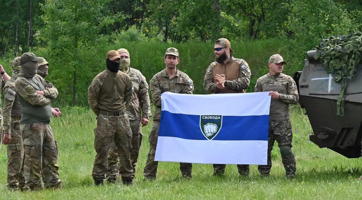 Confruntări armate în regiunea rusă Kursk. Combatanţii pro-Kiev vor „să elibereze regiunile ruse"