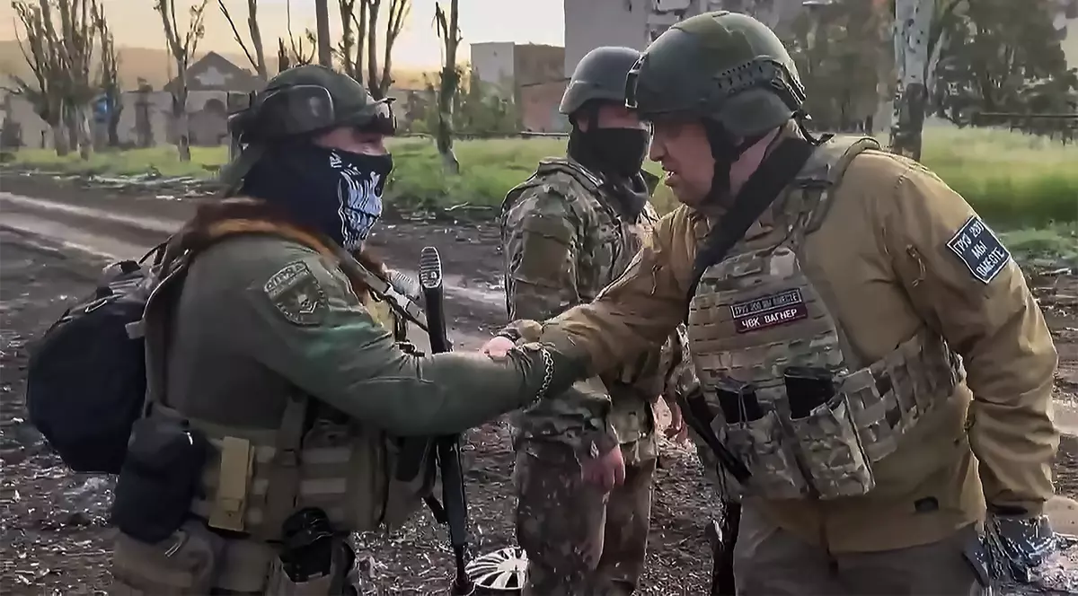 „Faceți-mi rost de avioane de luptă F-35". Evgheni Prigojin ironizează Politico și cere puști cu lunetă, mitraliere și lansatoare americane