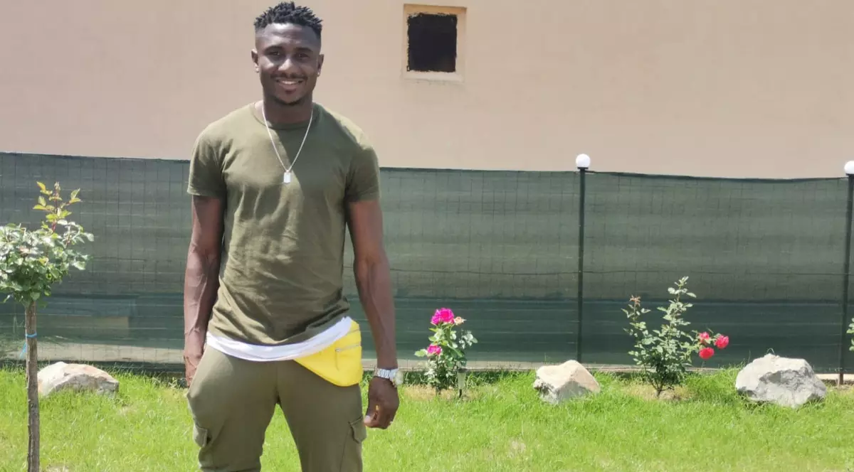 Interviu. Venit tocmai din Mali, un tânăr a fost avertizat în privința României: „Frate, atenție la buzunare, unde pui portofelul, ai grijă să nu te păcălească”. Dar românii l-au surprins