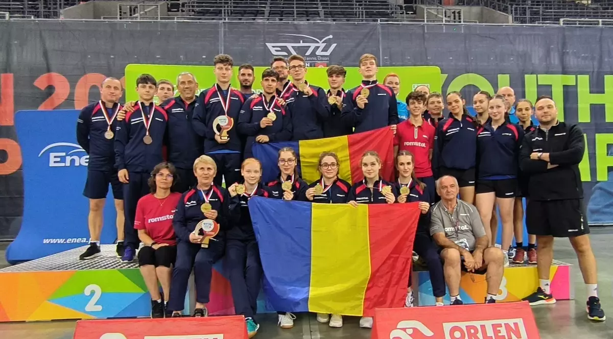 Aur pentru România. Echipele U19 de tenis de masă, campioane europene