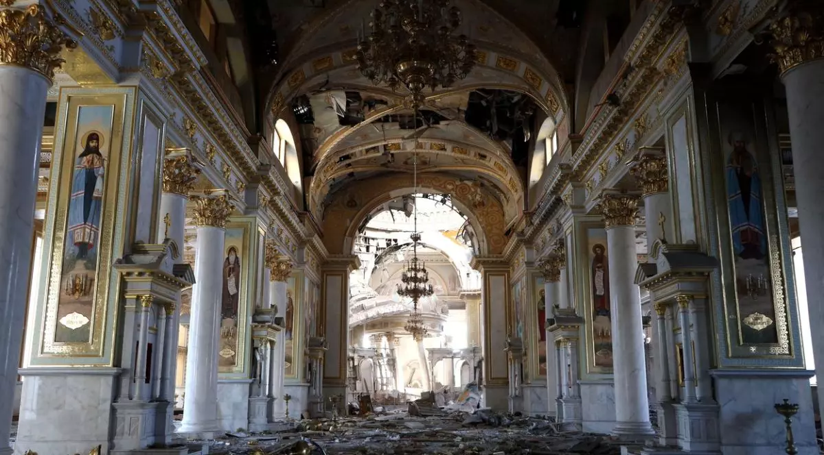Catedrala ortodoxă din Odesa, aflată în patrimoniul UNESCO, lovită de o rachetă. Kievul și Moscova se acuză reciproc de atac