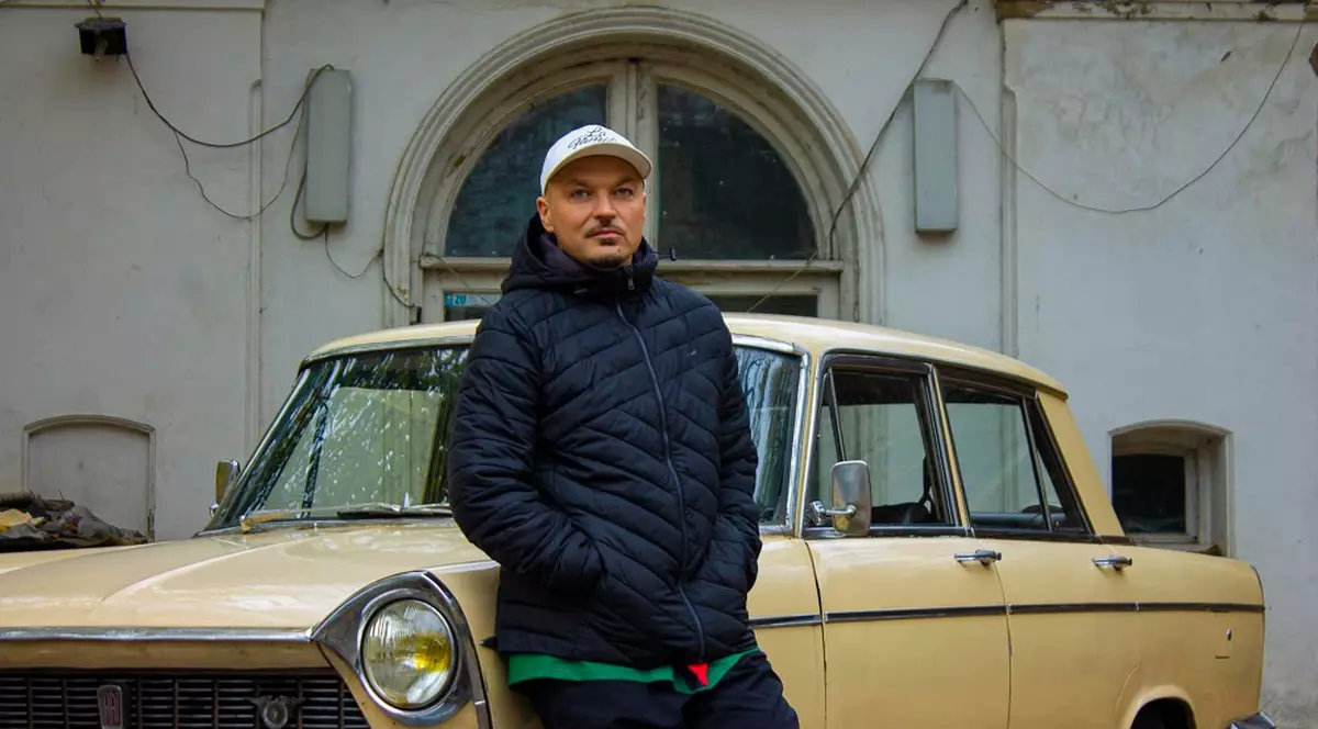 Cum arată casa de la țară a lui Puya. „Cu tot respectul pentru Buhnici, casele noastre astea tradiționale te țin 100 de ani”