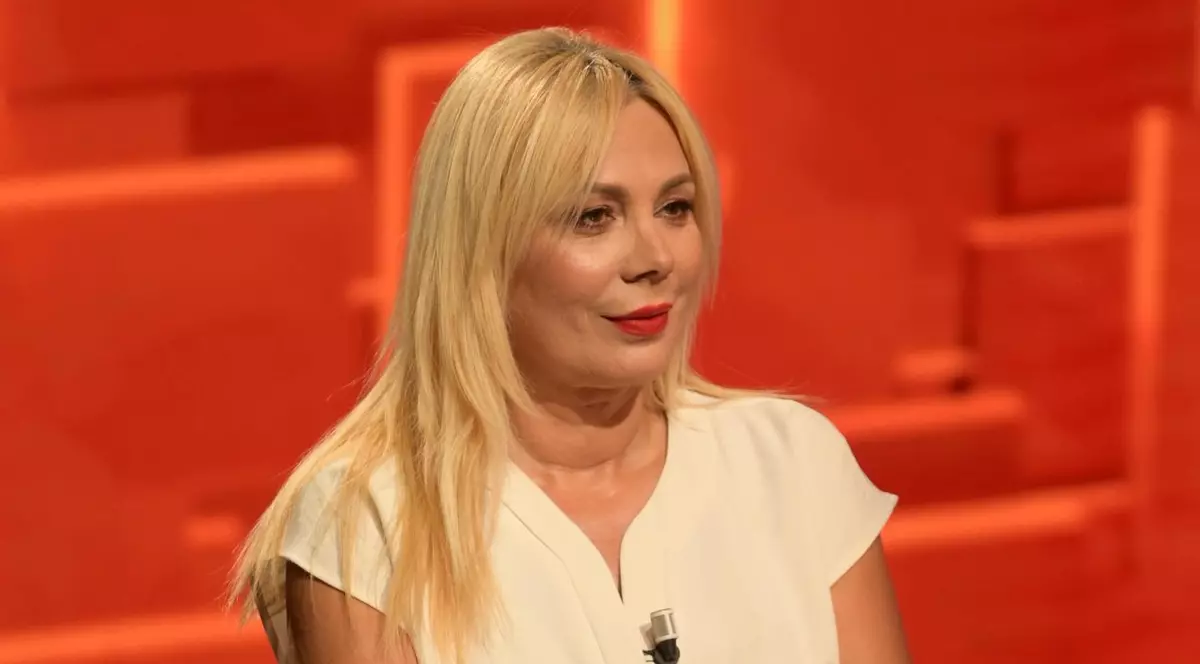 În ce condiții Dana Săvuică ar ierta infidelitatea partenerului: „Aș înțelege dacă mă înșală, și eu am înșelat”. Se iubește cu Răzvan Enescu