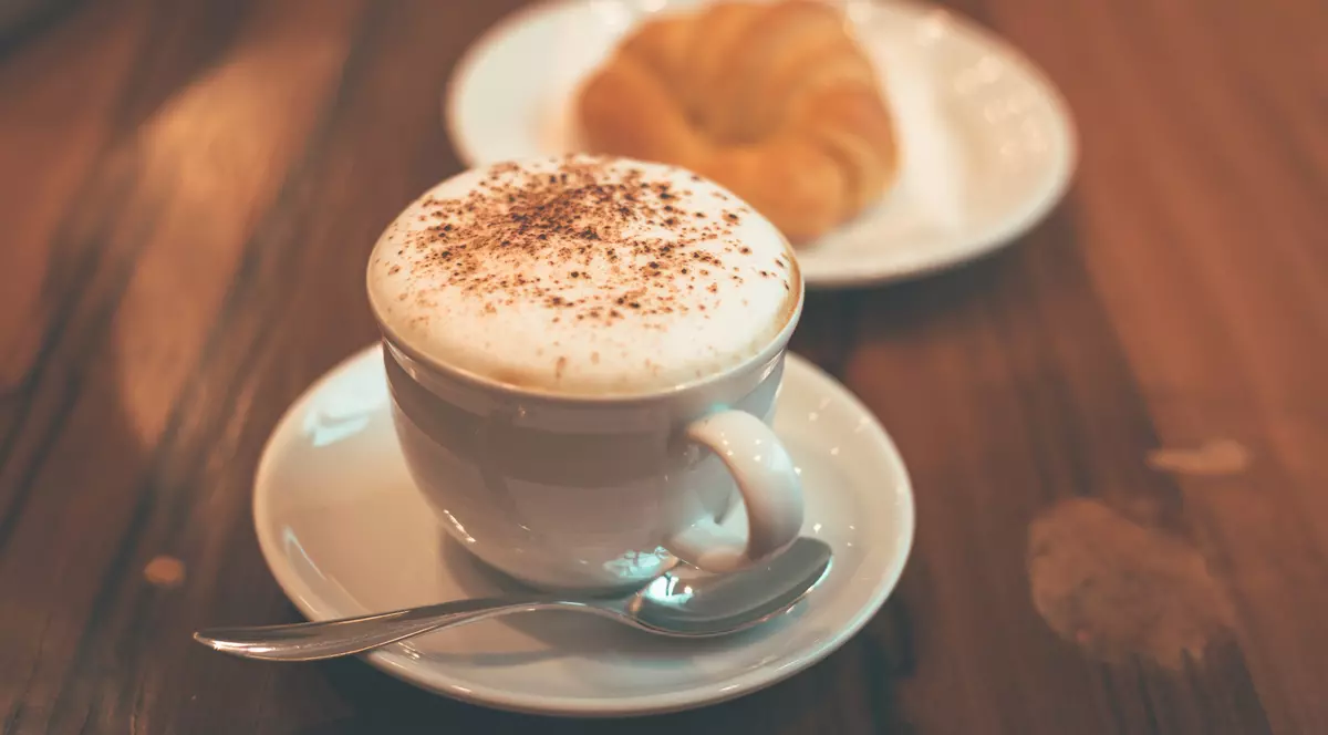 De ce primești linguriță la cafea