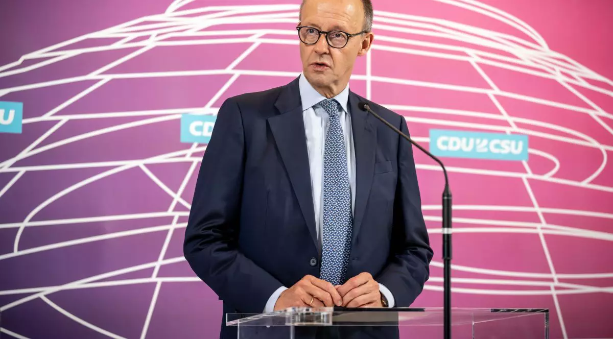 Șeful conservatorilor germani propune colaborarea cu extrema-dreaptă și stârnește imediat critici dure din propriul partid