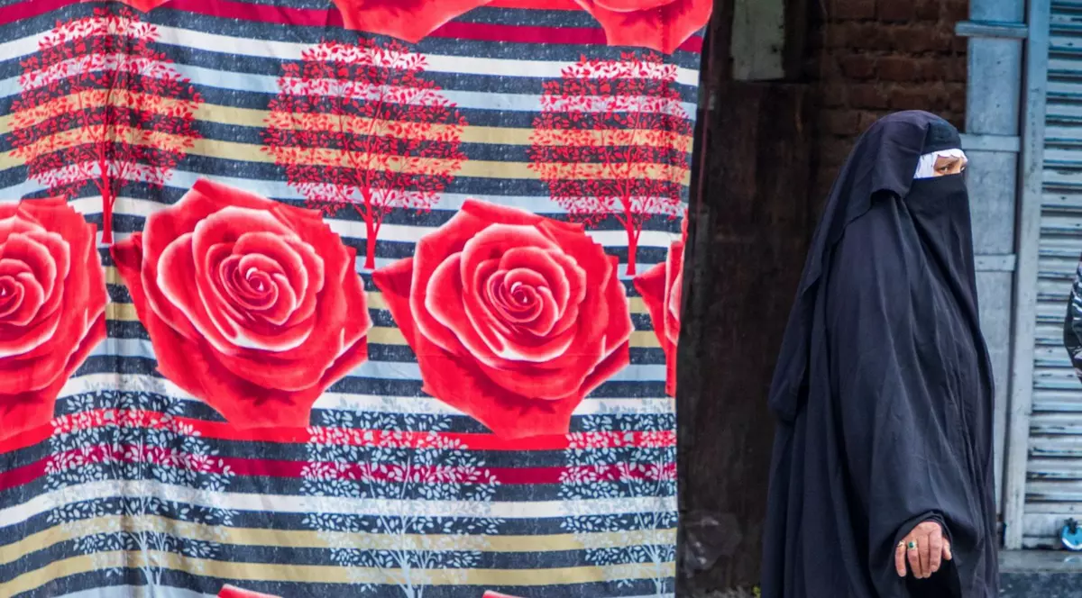 O indiancă s-a căsătorit cu 27 de bărbați și a fugit cu banii și cu aurul lor: „Ne spunea că se duce să-și vadă părinții bolnavi”