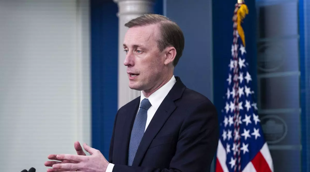 Casa Albă spune că trimiterea de muniții cu dispersie în Ucraina este o măsură „temporară”