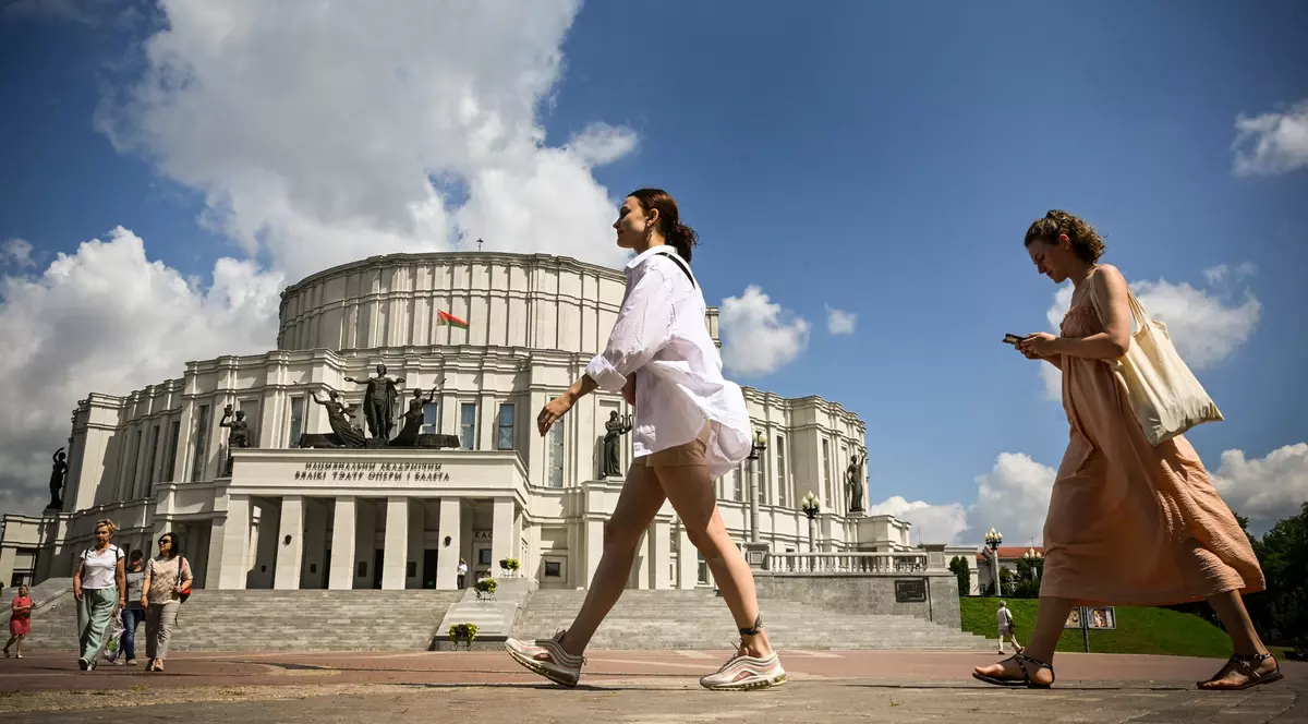 Sondajele din Belarus arată că la fiecare doi oameni favorabili Rusiei există unul pro-UE și unul indecis