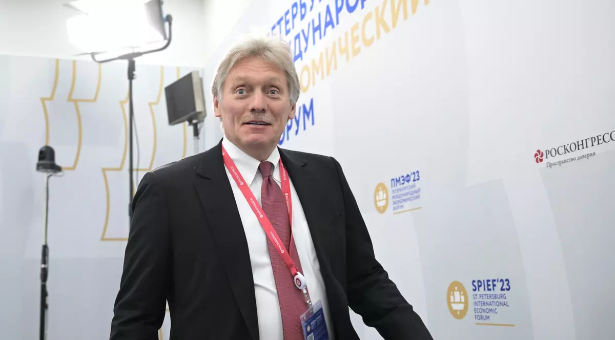 „Sperăm ca dezvoltarea acestor relaţii să nu fie îndreptată împotriva noastră”. Kremlinul denunță iar decizia Turciei în privința comandanților Azov