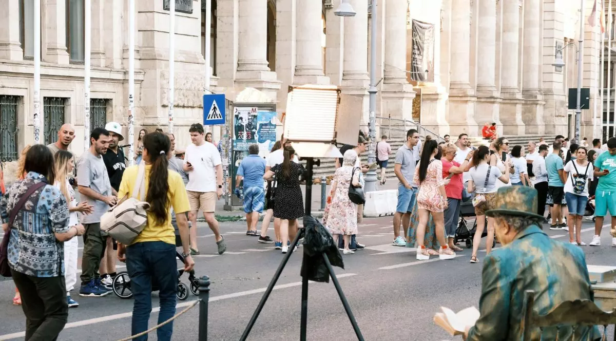 Un nou weekend „Străzi Deschise” în București. Ce străzi sunt deschise pietonilor. Restricţiile rutiere