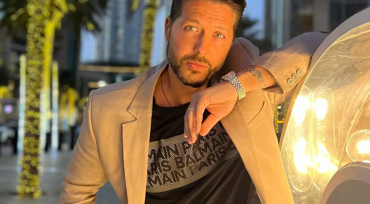 Jorge a fost ținta glumelor făcute de colegi. „Făcea mișto de mine: papă lapte, papa de la Roma, papa Pius, numai de asta auzeam”