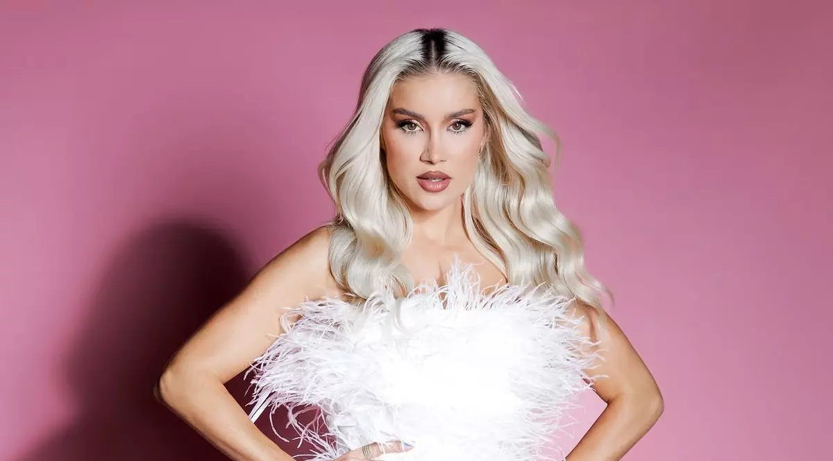 Alina Ceușan se mută două luni în Tenerife pentru emisiunea „Love Island”. Ce se întâmplă cu fiul ei: „N-avem cum să ne despărțim”