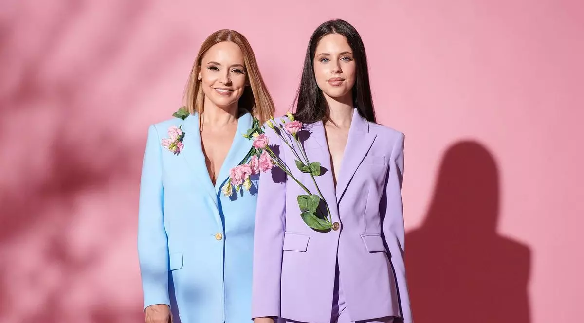 Andreea Marin și Violeta