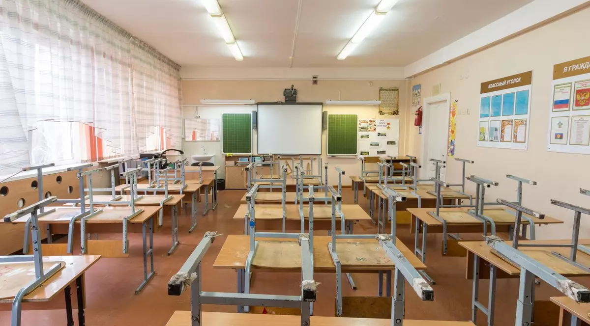 Elevii ruși vor învăța din liceu cum să piloteze drone și cum să le doboare pe cele „ale adversarului”, într-un curs despre „armamentul de război”