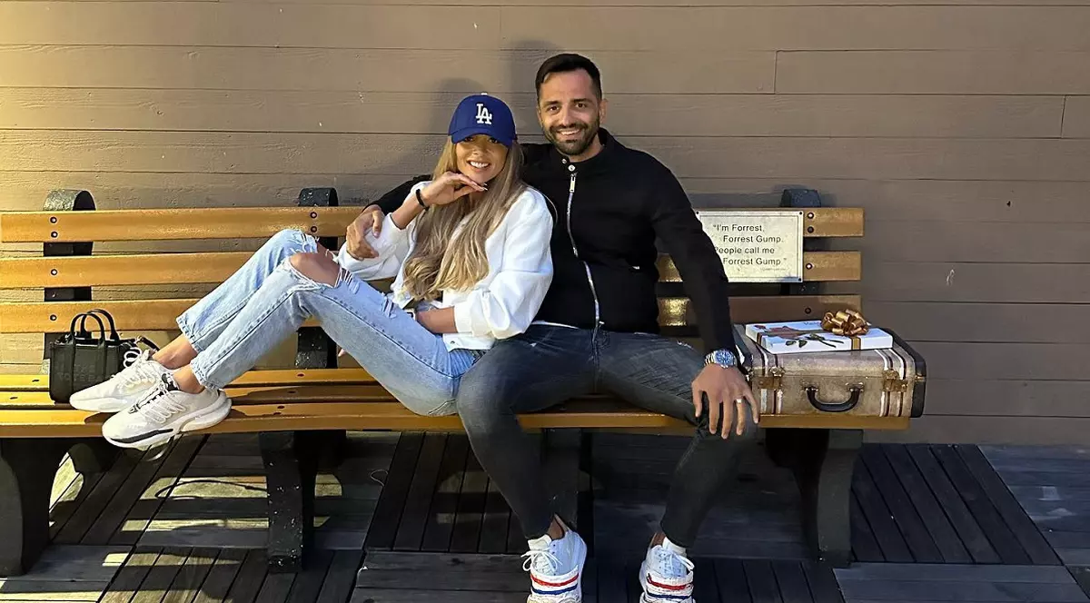 Imagini din luna de miere a Ilincăi Obădescu cu Mihai Gruia. Au călătorit la mii de kilometri distanță de România