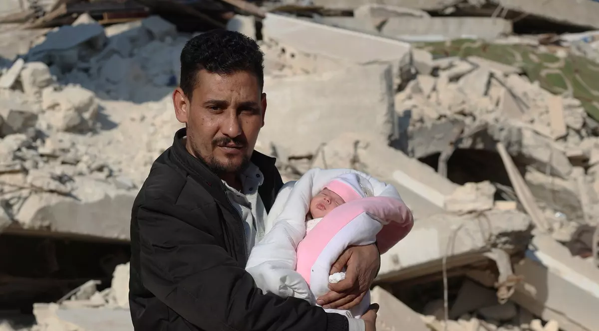 Cum arată Afraa, bebelușul născut printre dărâmături, la 6 luni de la cutremurul din Siria. „Când va creşte, îi voi povesti ce s-a întâmplat”