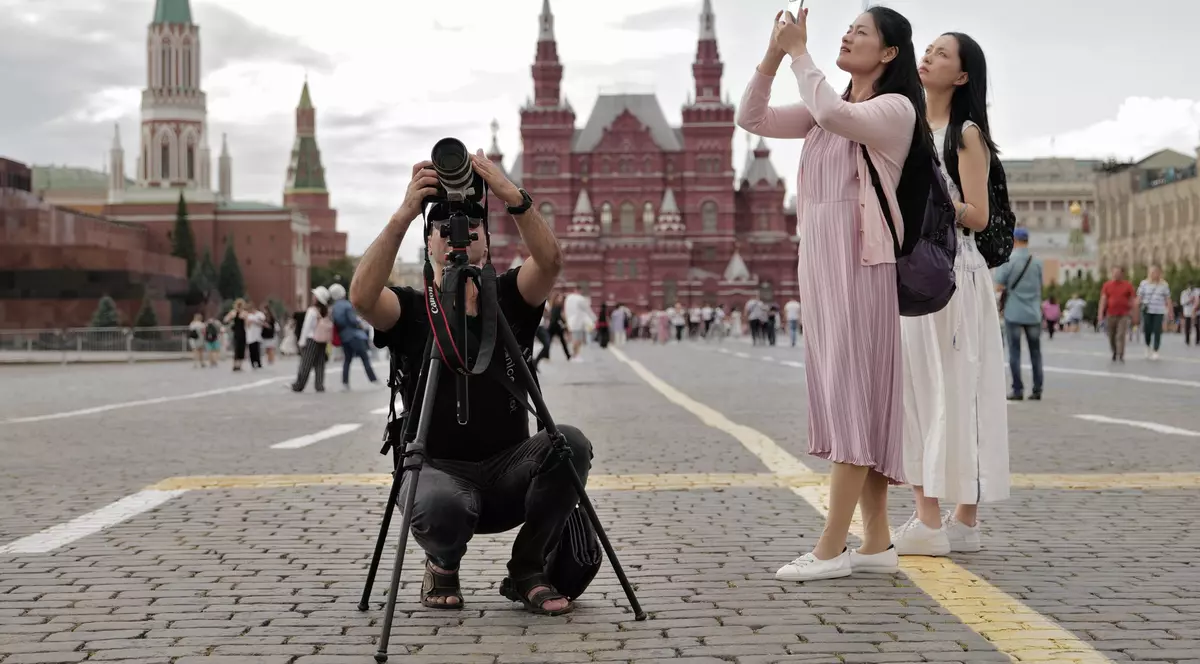„O statistică foarte tristă a călătoriilor”. De 10 ori mai puțini turiști străini vin în Rusia comparativ cu perioada de dinainte de pandemie