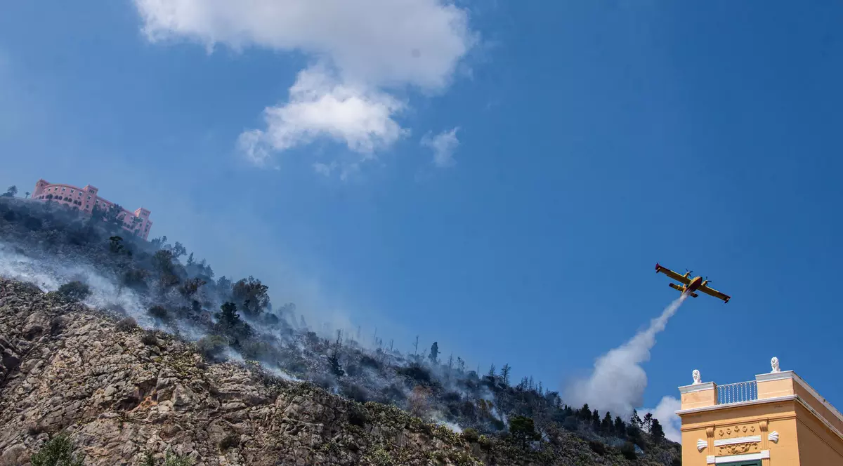 MAE, atenționare pentru românii care merg în Sicilia. Cod roşu de caniculă şi pericol de incendii pe insula italiană